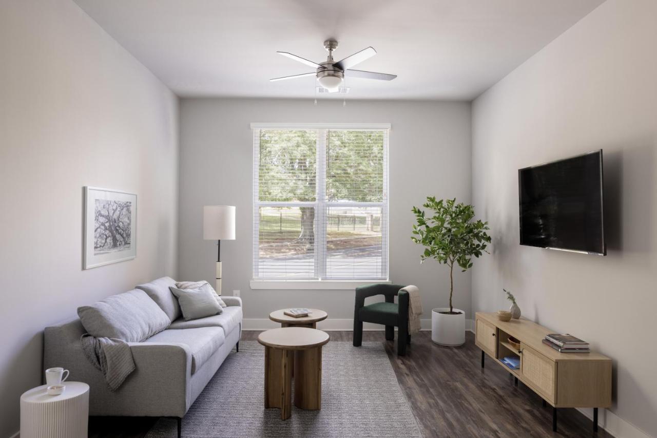 Mint House Greenville - West End Extérieur photo